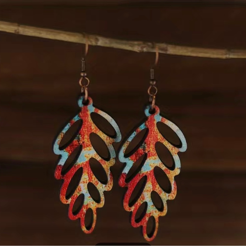 Boho wood colorful earrings.